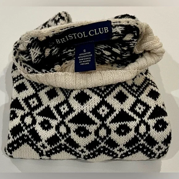 Christmas Snowflake Sweater Warm Holidays Fitted Small Cream Black - Picture 10 of 10